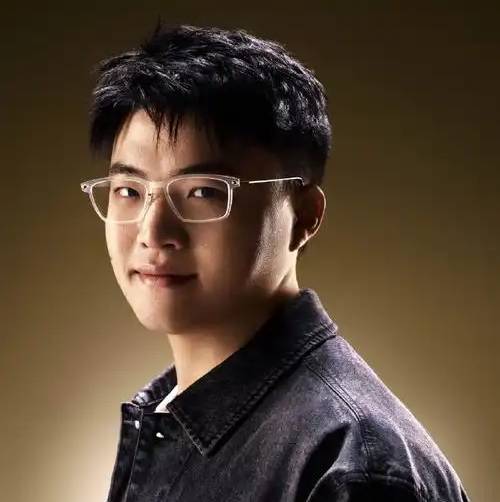 爱游戏体育-Uzi回归赛场，绝杀首场状态亮眼，热火观众沸腾！的简单介绍