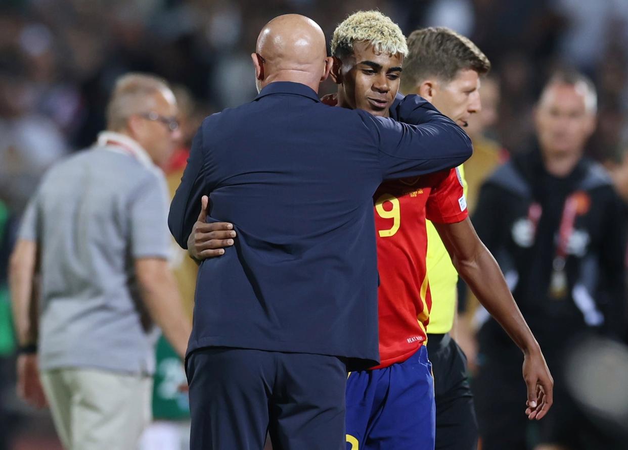 Karsa连续五场比赛得分超过比分优势明显,西班牙队挑战极限!的简单介绍 Karsa连续五场比赛得分超过比分优势明显,西班牙队挑战极限!的简单介绍